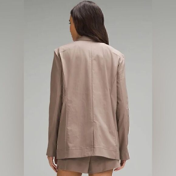 Lululemon Relaxed Fit Twill Blazer - Picture 2 of 8